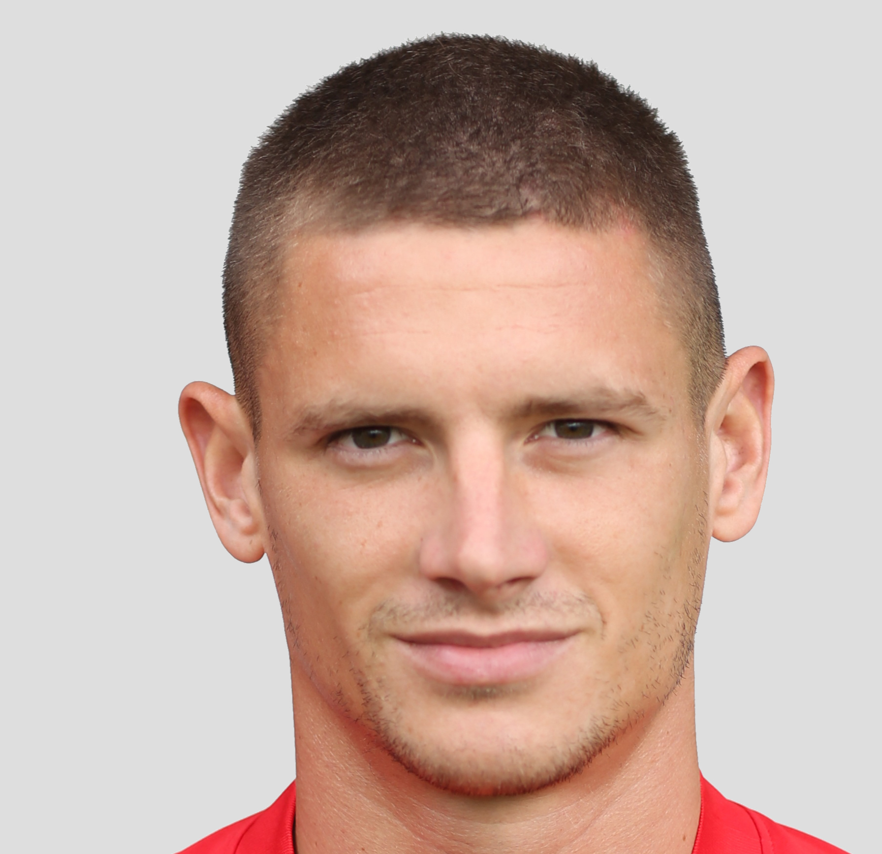 https://img.hl-tg.com/img/football/player/b4e4329b846a355a66f3e83626b2a86a.jpg